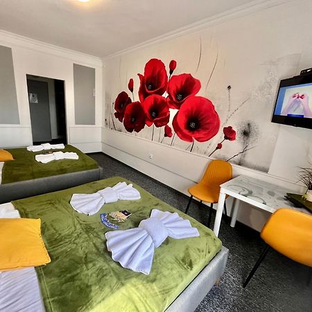 Great Polonia Swidnica City Center 외부 사진