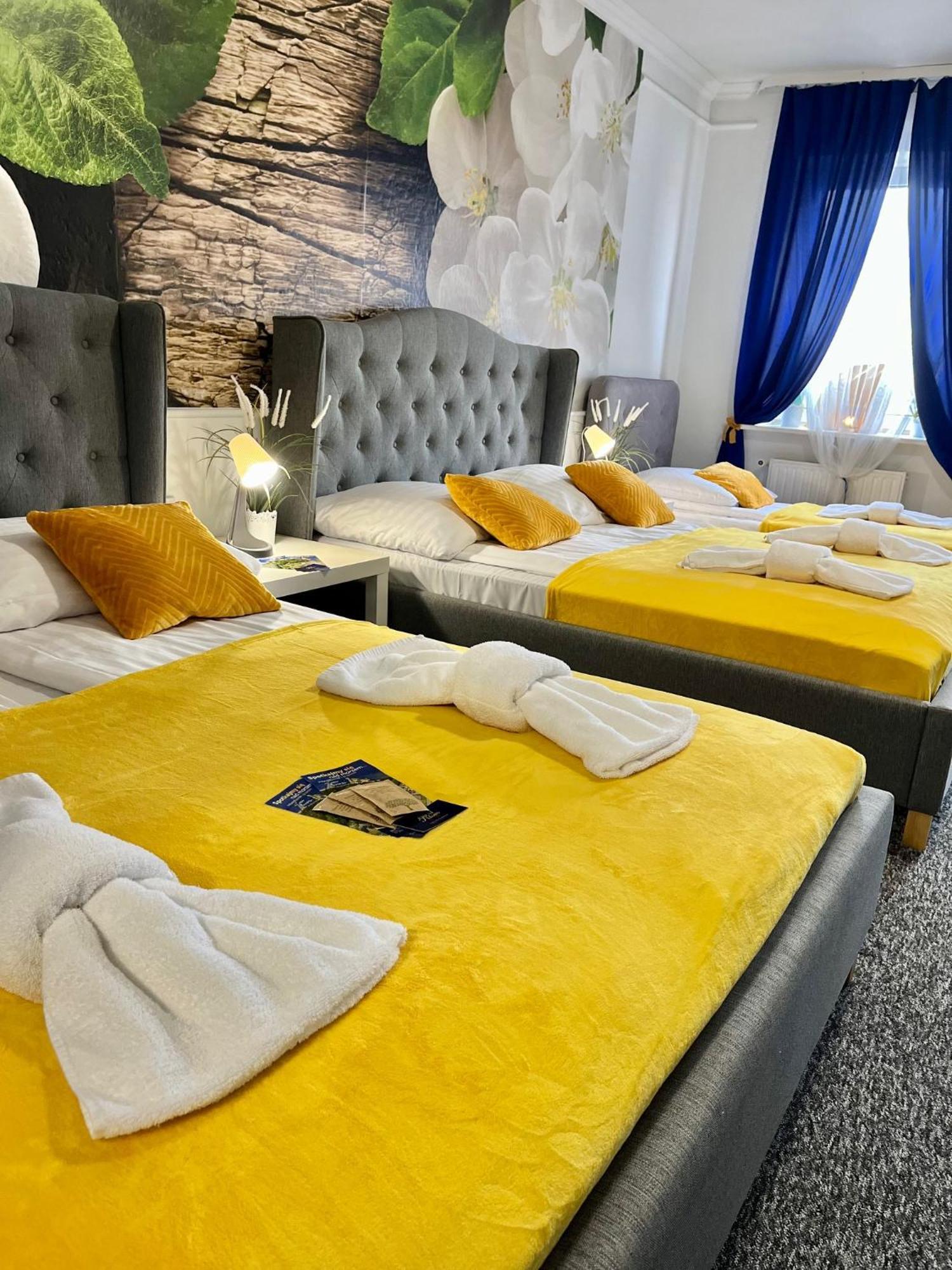 Great Polonia Swidnica City Center 외부 사진