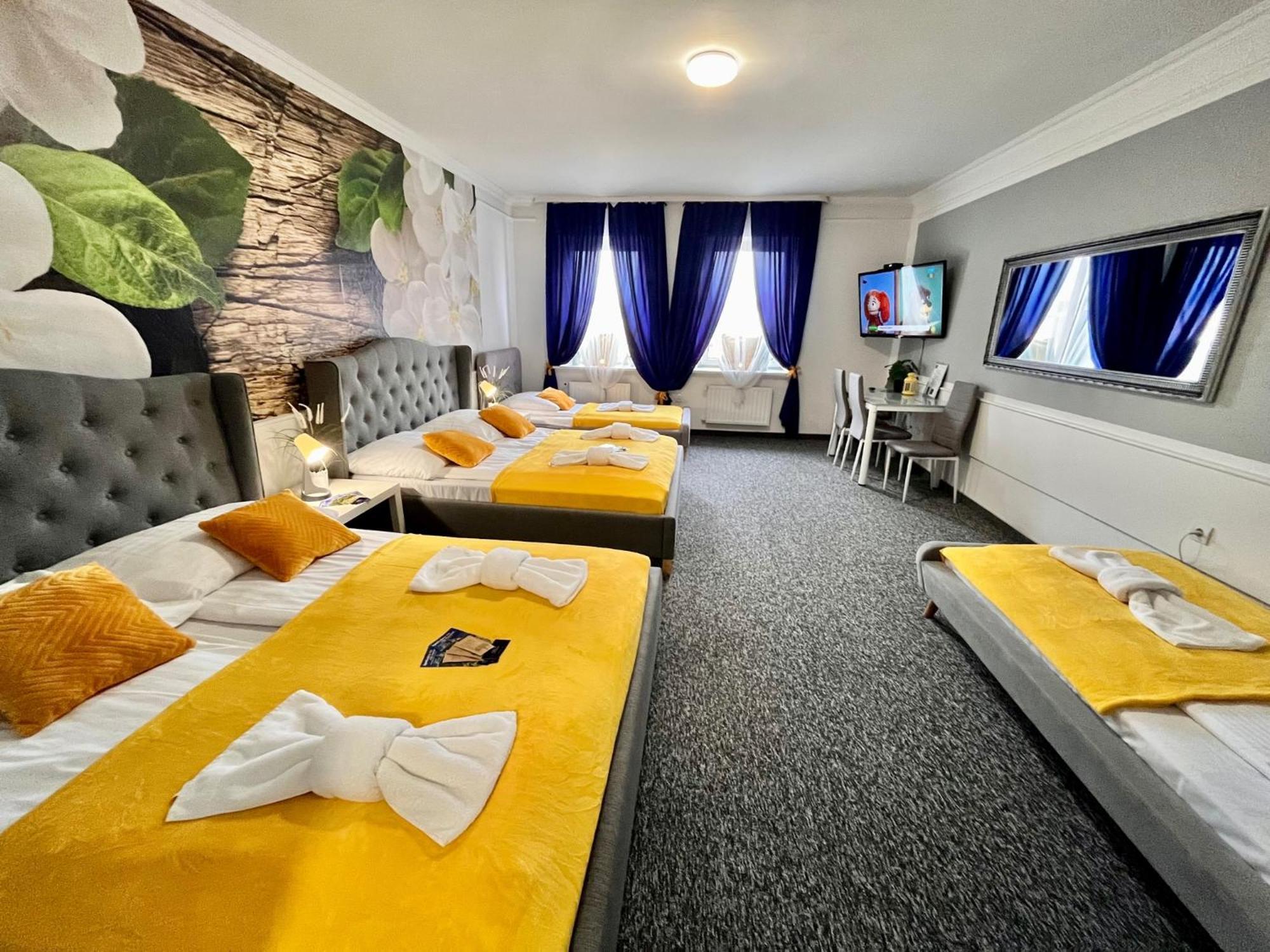 Great Polonia Swidnica City Center 외부 사진